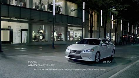 2013 Lexus ES and ES Hybrid TV Spot, 'Infinite Glances' featuring Maurice LaMarche