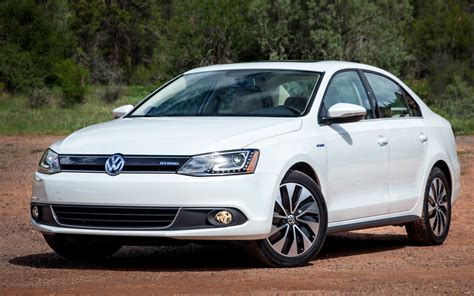 2013 Volkswagen Jetta Turbo Hybrid commercials