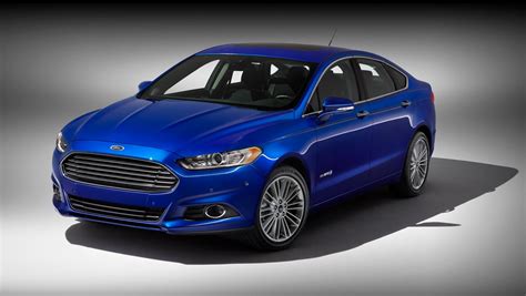2014 Ford Fusion Hybrid commercials