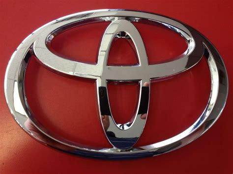 2014 Toyota Corolla logo