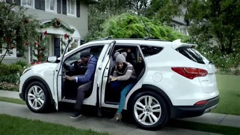 2015 Hyundai Holidays Sales Event TV Spot, 'Happiest Holidays: SUV' featuring L'Marie Smith