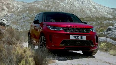 2015 Land Rover Discovery Sport TV Spot, 'The Crossing'