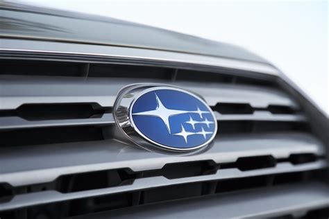 2015 Subaru Outback logo