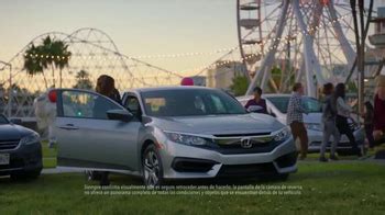 2016 Honda Civic LX TV commercial - Más conectado