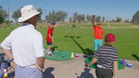 2017 Drive, Chip & Putt Championship TV Spot, 'Give a Kid a Golf Club'
