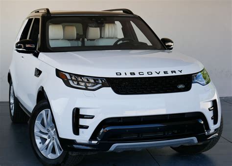 2017 Land Rover Discovery HSE Luxury commercials
