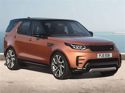 2017 Land Rover Discovery commercials