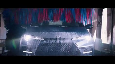 2020 Toyota Corolla TV Spot, 'Rainy Day' Song by Chaka Khan [T1] featuring Kate Marcin