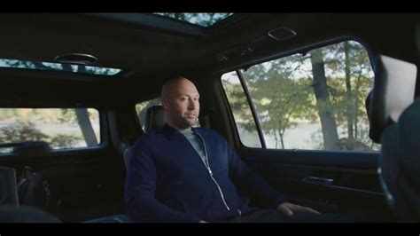 2022 Jeep Grand Wagoneer TV Spot, 'Captain's Chair' Featuring Derek Jeter [T2] featuring Derek Jeter