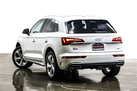 2023 Audi Q5 Premium Plus commercials