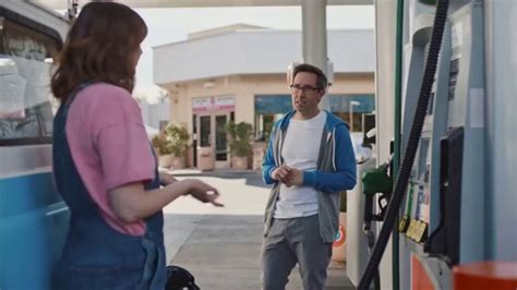 76 Gas Station TV Spot, 'Jean and Gene's Awesome Adventure Road Trip: Fill Up'