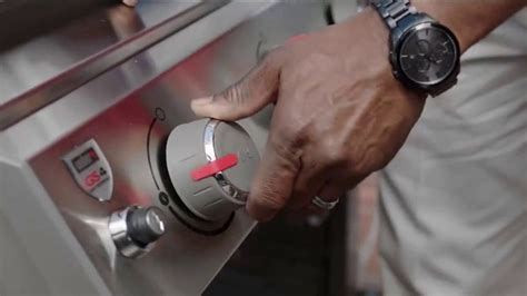 ACE Hardware TV Spot, 'Free Assembly and Delivery: Grills'