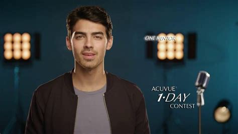 ACUVUE 1-Day Contest TV Spot, 'One Day' Featuring Joe Jonas, Demi Lovato featuring Dayton Ricketts