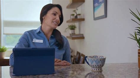 AT&T Internet TV Spot, 'Qué fue eso' featuring Romy Peniche