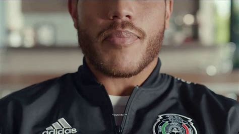 AT&T TV TV Spot, 'Ocean's Eleven' Featuring Jonathan dos Santos, Song by David Holmes