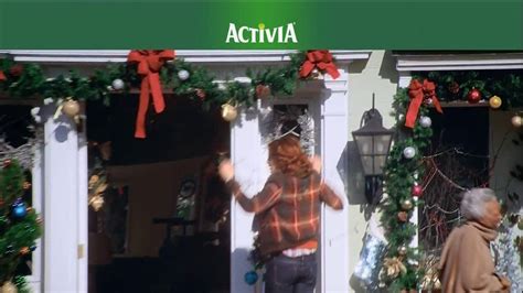 Activia TV Spot, 'Christmas Decorations' Featuring Jamie Lee Curtis