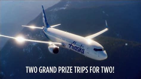Alaska Airlines On The Red Carpet Sweepstakes TV Spot, 'Fantasy Seatmate'