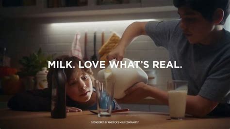Americas Milk Companies TV commercial - Juntos