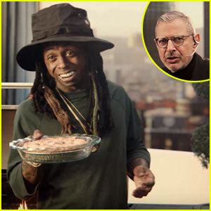 Apartments.com Super Bowl 2016 TV Spot, 'Moving Day' Featuring Lil Wayne featuring Jeff Goldblum