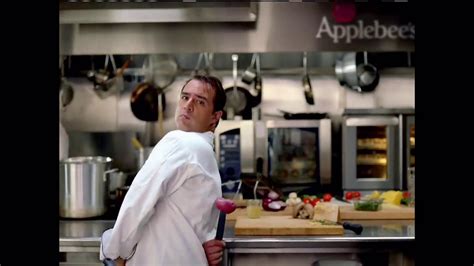 Applebee's TV Spot, 'Highly Skilled Show Offs' Song by Run DMC featuring Jason Sudeikis