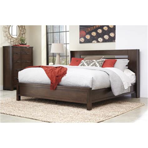 Ashley HomeStore Molanna Queen Panel Bed