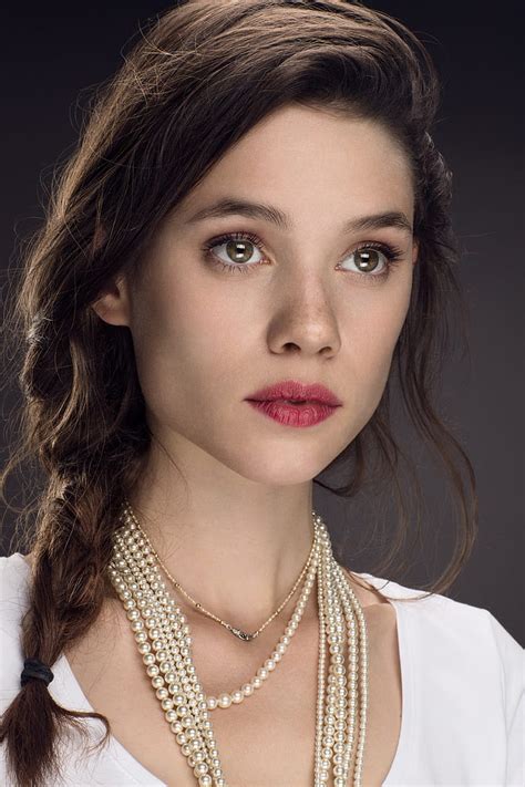 Astrid Berges-Frisbey commercials