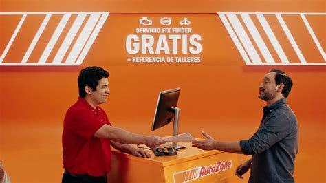 AutoZone TV Spot, 'Servicio Fix Finder gratis: nueva conductora'