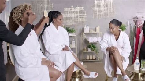 Aveeno Skin Relief TV Spot, '2019 NAACP Image Awards: Natural Look' Featuring Jade Novah, Africa Miranda, Malinda Williams featuring Malinda Williams