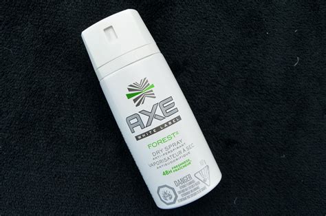 Axe (Deodorant) White Label Dry Spray logo