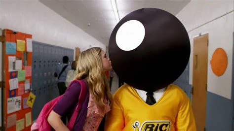 BIC TV Commercial For Bic For Her featuring Dave Ehrman