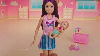 Barbie Skipper Babysitters TV Spot, 'Taking Care of Babies Is So Much Fun'
