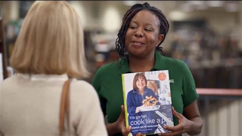 Barnes & Noble TV commercial - Foodies