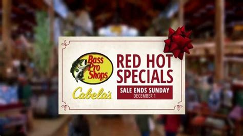 Bass Pro Shops Red Hot Specials TV Spot, 'Hoodies, Socks and Gift Cards'