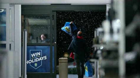 Best Buy TV Spot, 'Win the Holidays at Best Buy: Steve' featuring Regi Davis