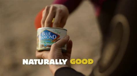 Blue Diamond Almonds TV Spot, 'Pool' featuring Lindsay McGrail
