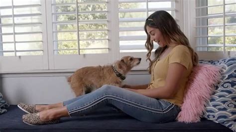 Bobs from SKECHERS TV Spot, 'Pets are Like Family'