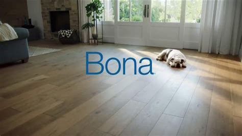 Bona TV Spot, 'For Simply Beautiful Floors: Relax and Enjoy'
