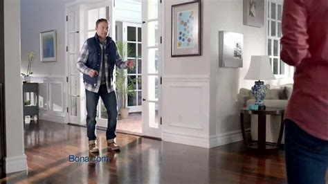 Bona TV commercial - Protect Your Floors