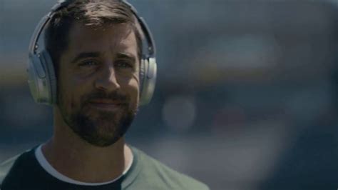 Bose QuietComfort Earbuds TV commercial - NFL: Aaron Rodgers