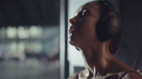 Bose QuietComfort Earbuds TV Spot, 'PFL: Rule the Quiet' Featuring Claressa Shields