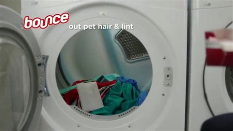 Bounce Pet Hair & Lint Guard TV Spot, 'Pets Are Gonna Shed'