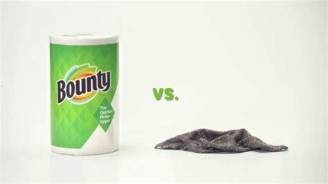 Bounty TV Spot, 'Bounty vs. paño de cocina'