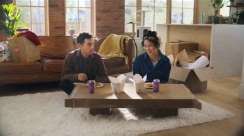 Bounty TV Spot, 'Coffee Table Assembly'