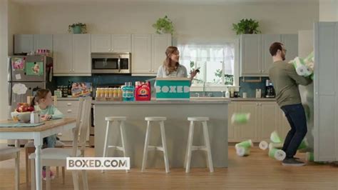 Boxed Wholesale TV commercial - Paper Towels: Save 20%