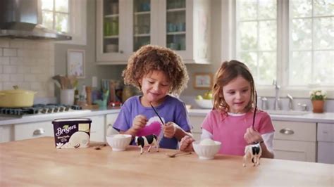 Breyers Natural Vanilla TV Spot, 'Aprobado por niños'