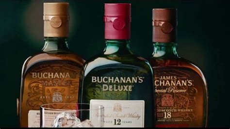 Buchanan's Scotch Whisky TV Spot, 'Ganadores de oro' canción de Jean Bautista