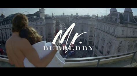 Burberry Mr. Burberry TV Spot, 'London Views' Song by Benjamin Clementine featuring Josh Whitehouse