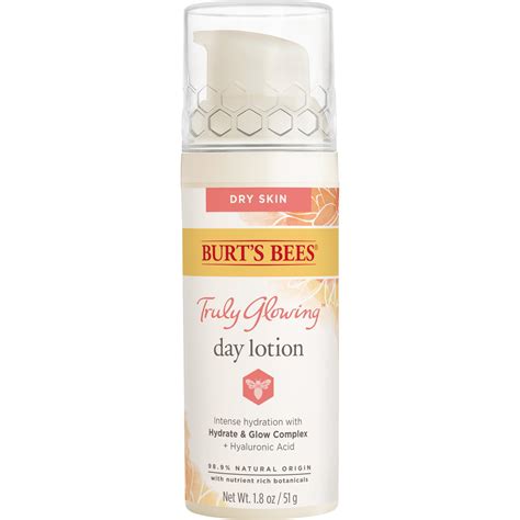 Burt's Bees Truly Glowing Day Lotion logo