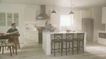 Cabinets To Go TV Spot, 'Custom Design Kitchens: Extra Dough'