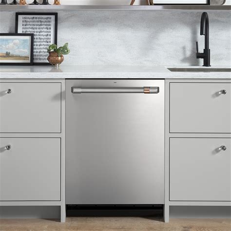 Cafe Appliances Modern Glass Smart Stainless Interior Built-In Dishwasher logo